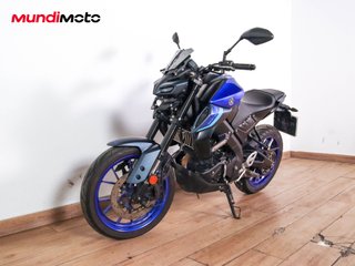 YAMAHA MT 125