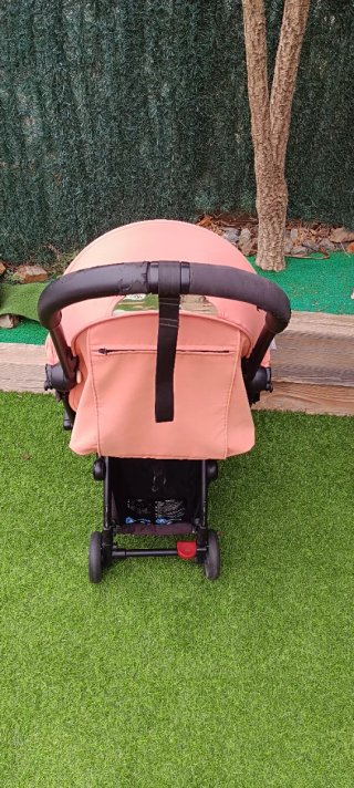 Silla de paseo Yoyo color Ginger.