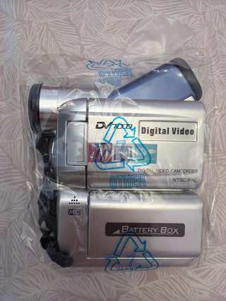 Cámara de vídeo digital TEC DV7000