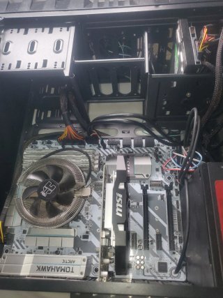 PC Gamer MSI i5-7500 16GB RAM