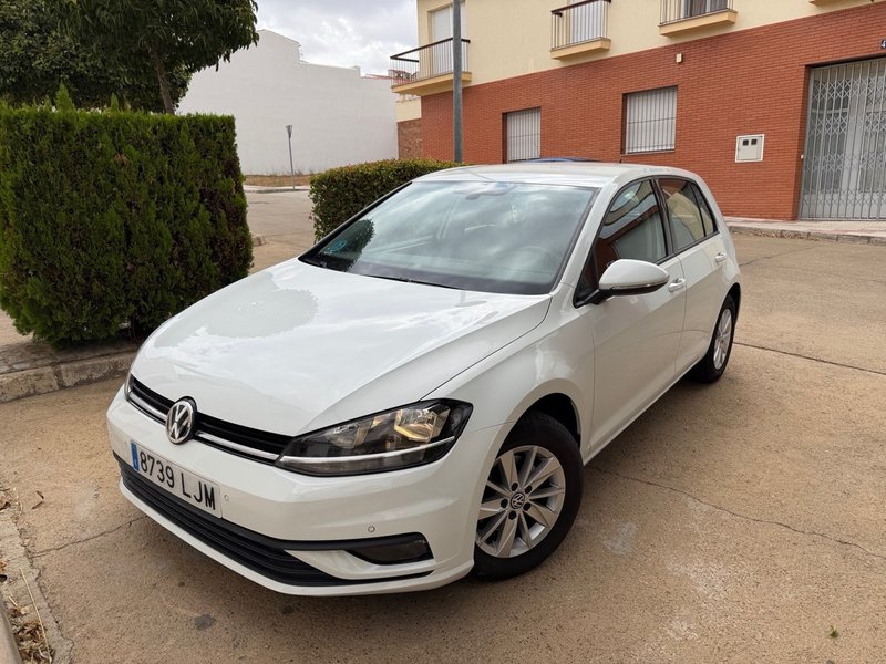Volkswagen Golf 7,5 Agosto 2020 - foto 1
