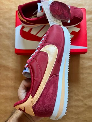 Zapatillas Nike Cortez Rojas Oscuro