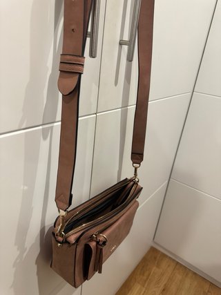 Bolso de hombro Parfois rosa y dorado