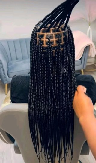 Trenzas, extensiones y pelucas