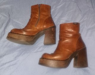 Lote:Botines Jeffrey Campbell y Zapatos ART