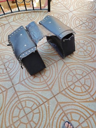Alforjas cuero negro moto custom