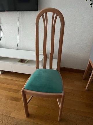 Mesa comedor con 4 sillas