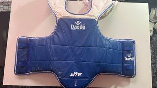 Peto Taekwondo Reversible Daedo Talla 1