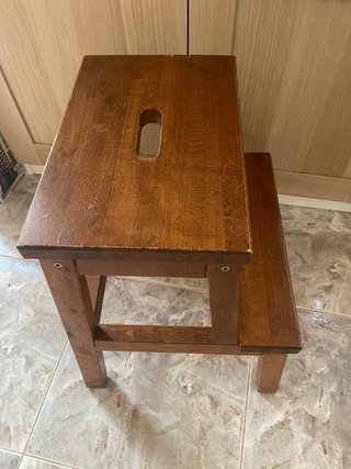 Banqueta de madera Ikea