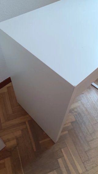 Mesa escritorio blanca de madera