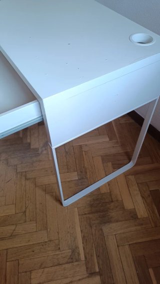 Mesa escritorio blanca de madera