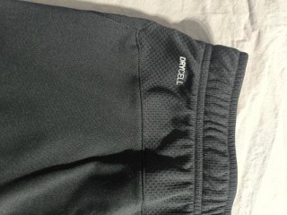 Pantalón deportivo Puma negro