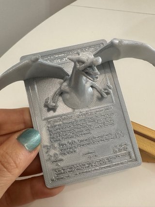 Escultura 3D Charizard Carta Pokémon