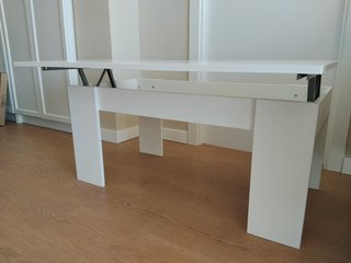 Mesa de centro elevable con almacenaje – NUEVA