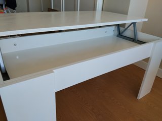 Mesa de centro elevable con almacenaje – NUEVA