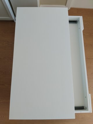 Mesa de centro elevable con almacenaje – NUEVA