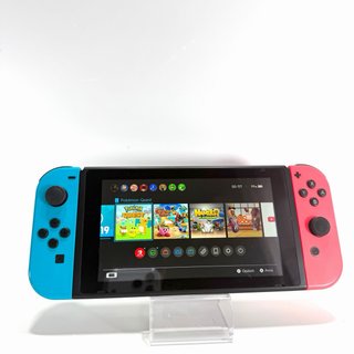 Nintendo Switch Con 4 Giochi Scatola Cavi