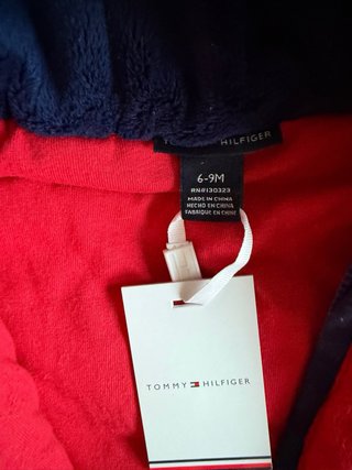 Buzo Tommy Hilfiger 6-9 meses