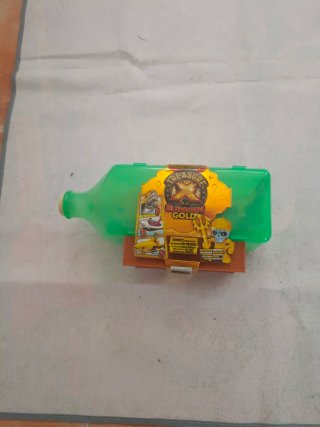 Juego infantil botella y cuchillo