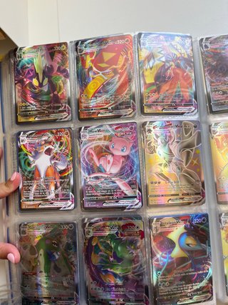 Cartas Pokémon VMAX verdaderas