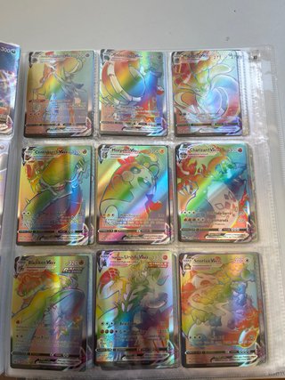 Cartas Pokémon VMAX verdaderas