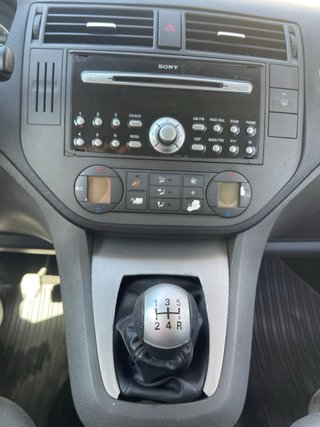 Ford C-MAX 2005