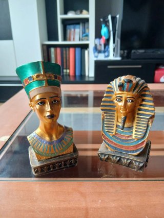 Figuras Egipto y Pirámide Maya