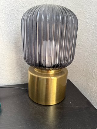 Lámpara de mesa cristal y metal