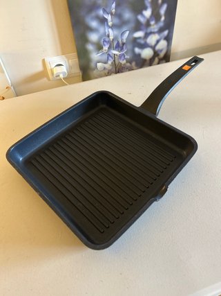 Plancha Bra Negra