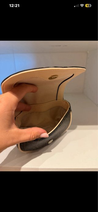 Riñonera Calvin Klein Marrón Pequeña 16X12