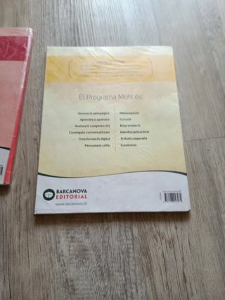 Llibres de 3 primària. Barcanova.