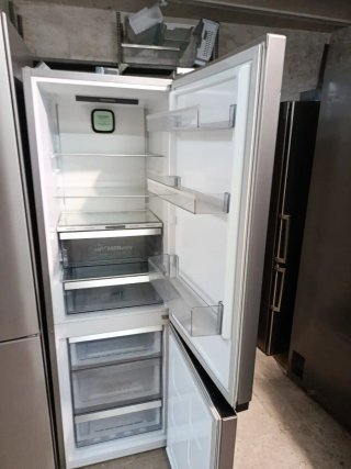 Nevera NoFrost Grundig Smart Inverter