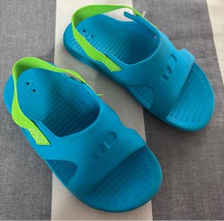 Chanclas verano niño azul y verde Talla 23-24.