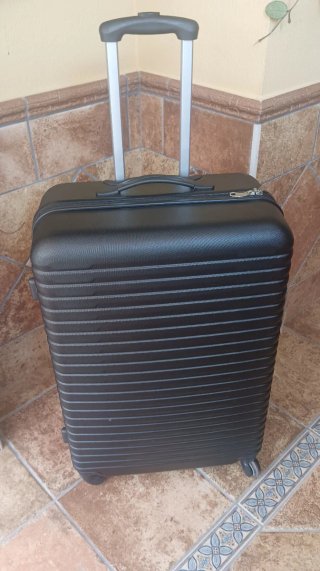 Maleta Grande Negra Primark Nueva