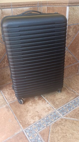Maleta Grande Negra Primark Nueva