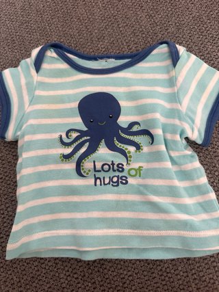 Pack 5 bodys Charanga Talla 0-0 meses y 2 camiseta