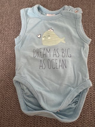 Pack 5 bodys Charanga Talla 0-0 meses y 2 camiseta