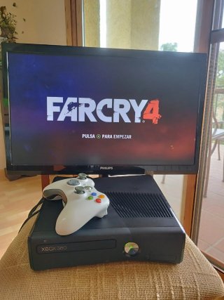 Xbox 360 Slim 250 GB Negra