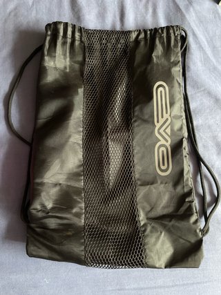 Guantes de boxeo EVO FITNESS negro y rosa