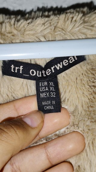 Chaqueta gabán gris con pelo interior