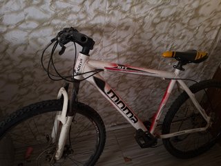 Bicicleta Moma GTI Blanca