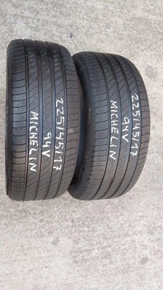 Neumáticos Michelin 225/45/17
