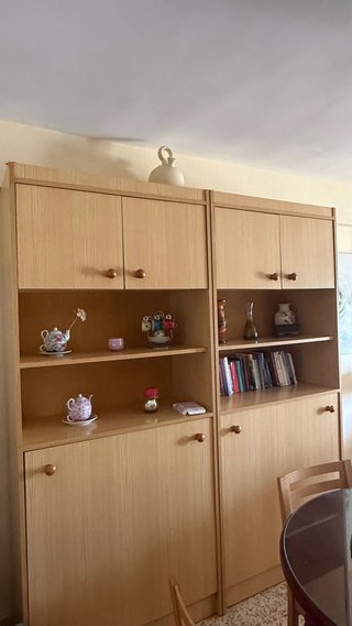 Mueble cama doble formica con puertas y estantes