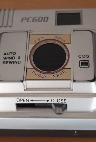 Fotocamera analogica vintage Premier PC600 35 mm