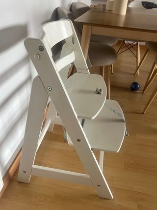 Trona blanca estilo Stokke