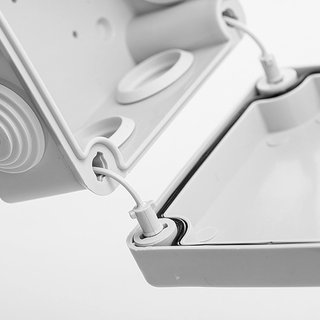 Famatel - Caja estanca IP55,Tapa con tornillos