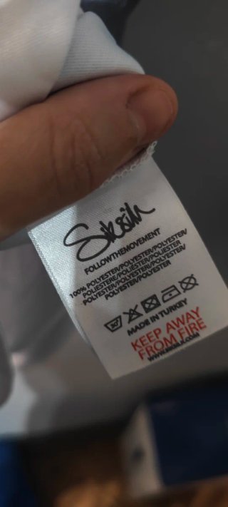 Camiseta SikSilk Degradado Azul y Blanco
