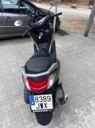 Yamaha Nmax 125 ABS Gris/Plata