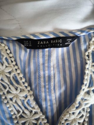 Blusa Zara Rayas Blancas y Azules Talla S
