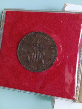 Medalla Don Juan Carlos y Doña Sofía Valencia 1976